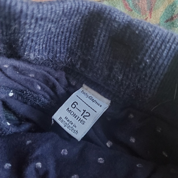 Baby Gap denim skirt 6-12 months - Picture 2 of 4